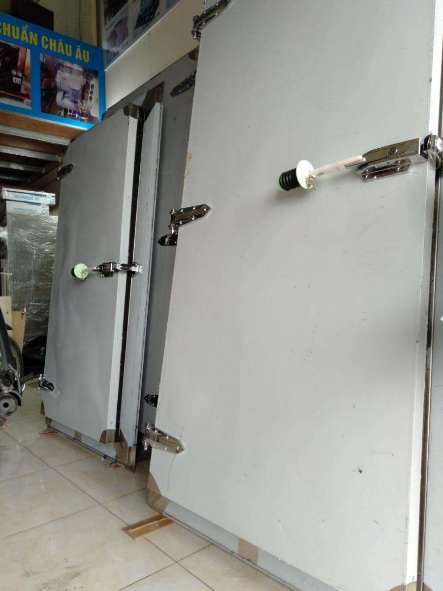 Cửa Inox cách nhiệt